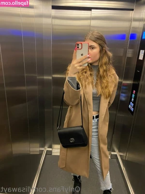 lisawayt - Just moved into my new place  So excited about this one   Tip me as a