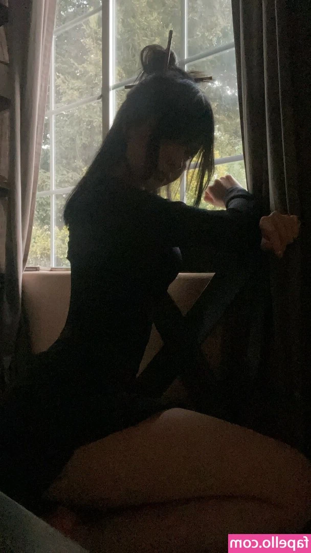Whisspurrs - Good morning - Meet me at the hotel room 😜  Zum Frühstück gibt