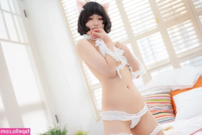 Mimmissu17 - leaving for Miami today  tip me so I can get some hot clothes or toys