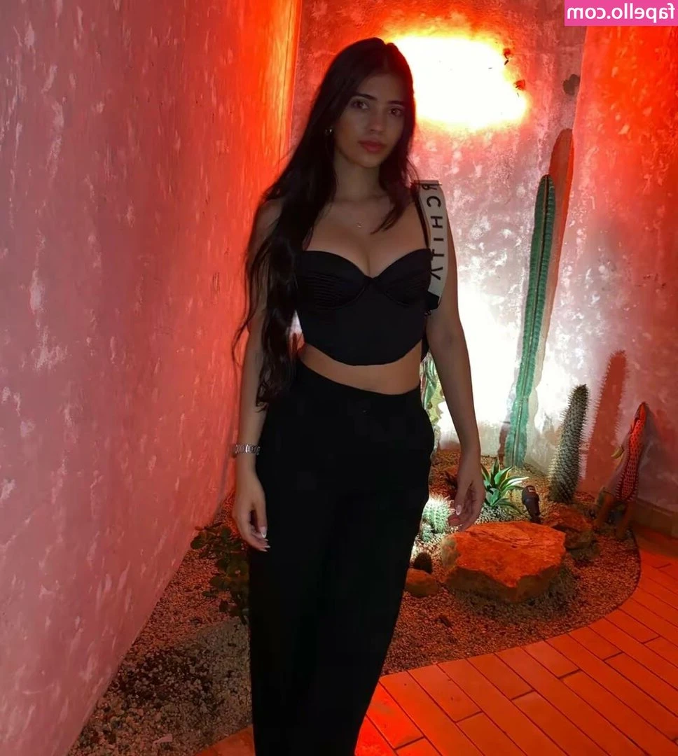 Colombians ???????? [ colombians ] - Who likes to see creamy holes ;) 🤪