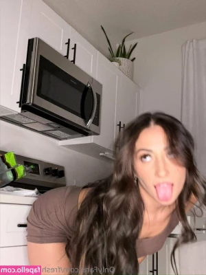 freshmenashley - you should bury your face in my butt