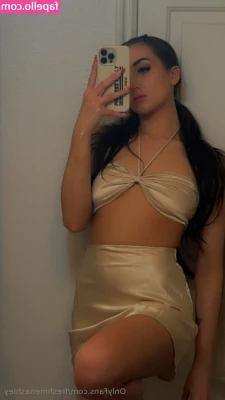 freshmenashley - These Fishnets Have My Ass TRAPPED       Might Need Some Help Taking