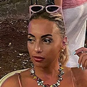 Kayna Samet