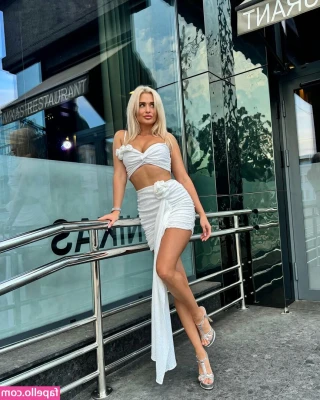 Lady_an888.8 [ lady-an888-8 ] - Your cute alt gf is ready for some fun