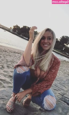 kayliekaywrites - Do u think I have pretty holes?