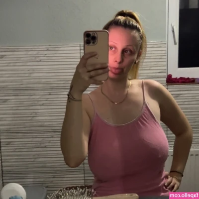 Elena Ilie [ elena-ilie ] - oh boy do I got content for y’all later hehe  thanks for waitin for