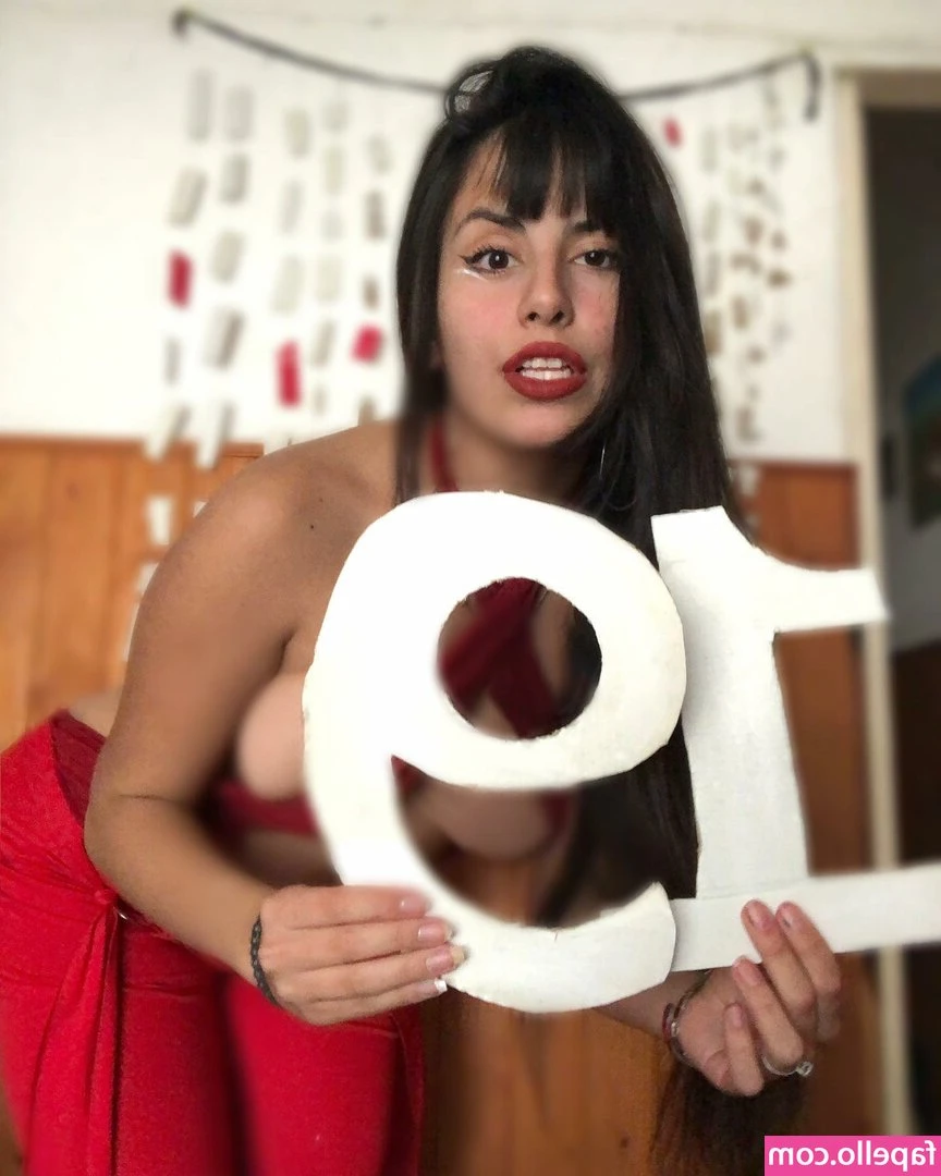 Meli Almada [ meli-almada ] - 𝙬𝙖𝙣𝙩 𝙩𝙤 𝙨𝙞𝙩 𝙤𝙣 𝙮𝙤𝙪 💢