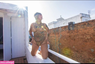 Danielle Colby [ danielle-colby ] - power power