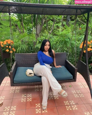 Yolanda Sarabia [ yolanda-sarabia ] - Good morning, my love! 😈 Do you need help with your morning wood?