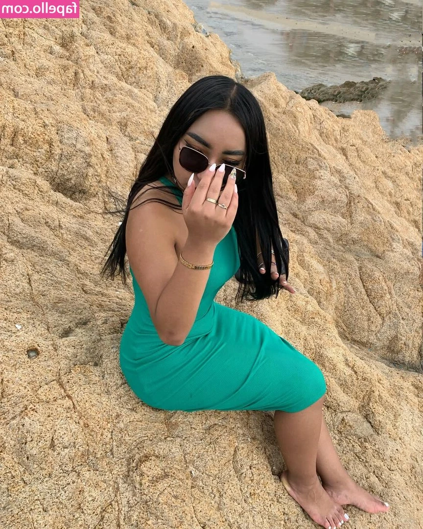 Yolanda Sarabia [ yolanda-sarabia ] - Fucking my ass or pussy first ?