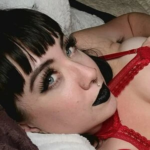 veritable_mrs_jones_free