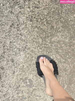 Rafaela Amaral Rafaelaamaraalx [ rafaela-amaral-rafaelaamaraalx ] - Anyone a fan of shower sex