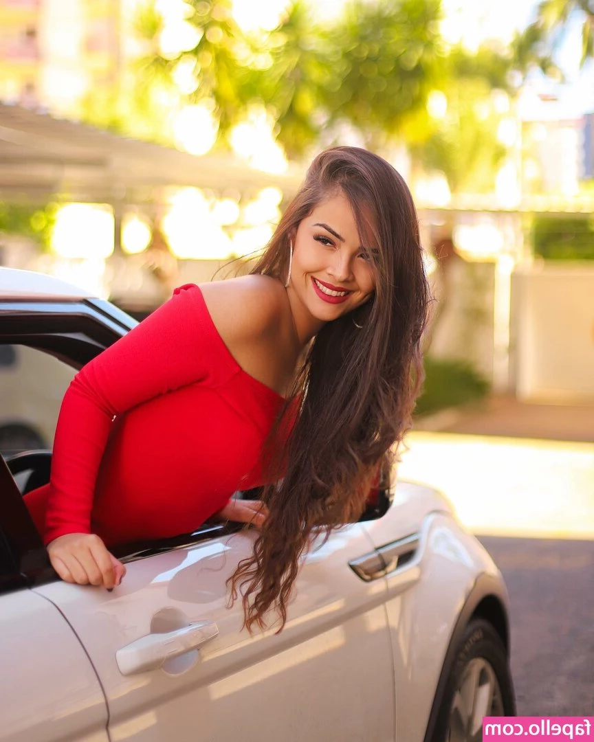 Tamiria Rodrigues [ tamiria-rodrigues ] - What are best friends for   this plus 4 bonus videos for 1 price   