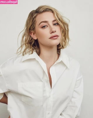 Lili Reinhart [ lili-reinhart ] - Very special video coming to you tomorrow