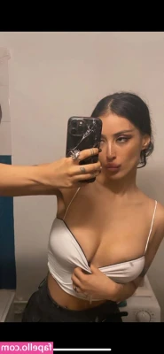 lindaamborisa - Il est offert sur un plateau doré ce soir 😏💋