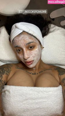 May Bakshi [ may-bakshi ] - Moisturising the twins xx