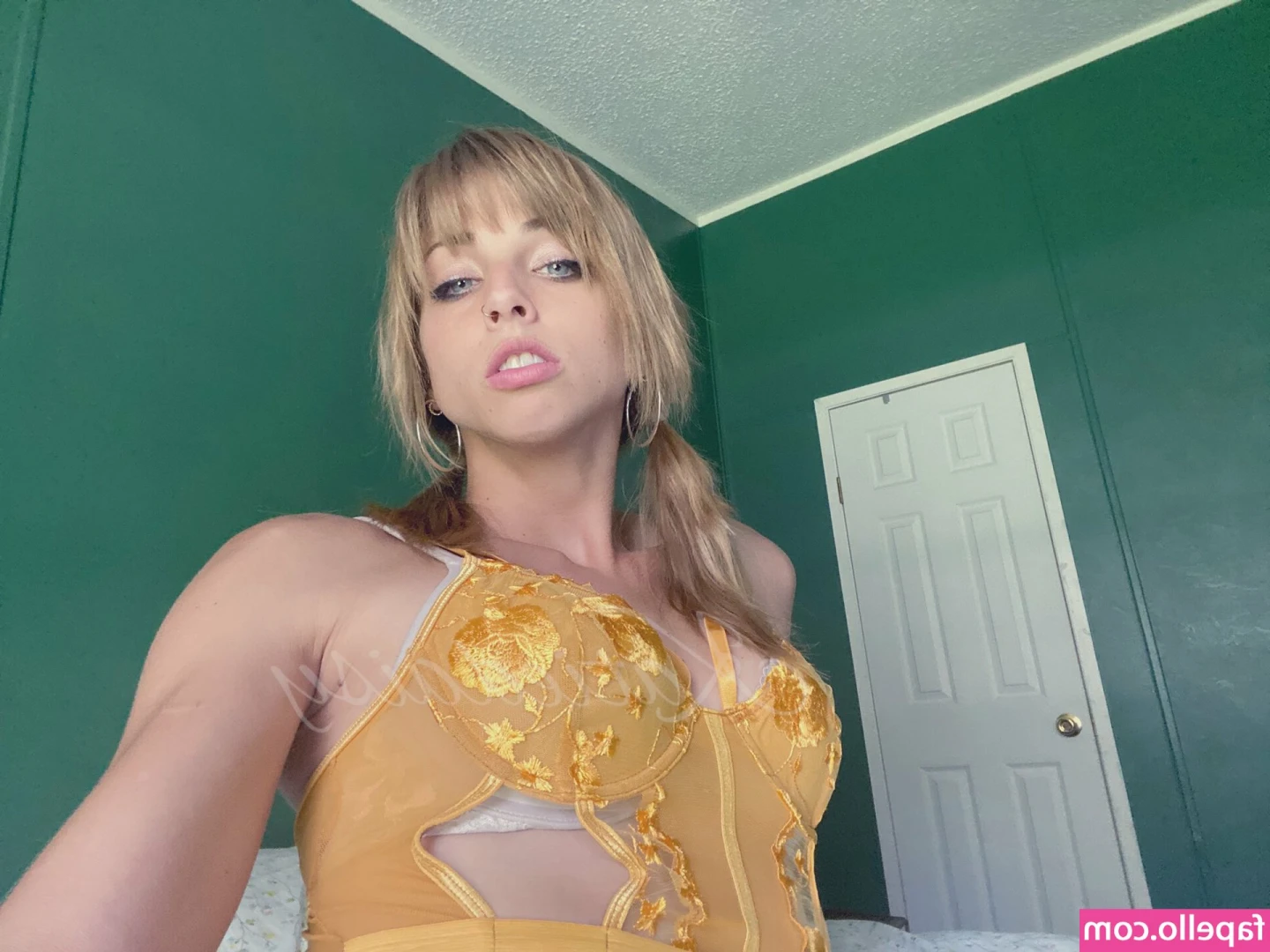 Katiedaisy - I’m a really dirty maid