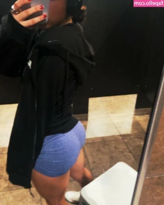 Jazlyn_bliss [ jazlyn-bliss ] - cooking you up something special ❤️