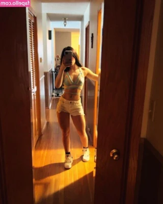 Jazlyn_bliss [ jazlyn-bliss ] - When I wore braces, my smile looked really nice, don't you agree?