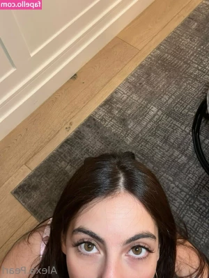 alexapearl - I need your help babe