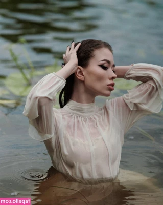Anastasia Sereda [ anastasia-sereda-3 ] - Someones ready for a stiff one