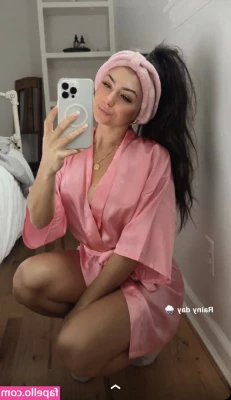 Ashley Nocera [ ashley-nocera ] - Playing with my self while my bf is playing video games