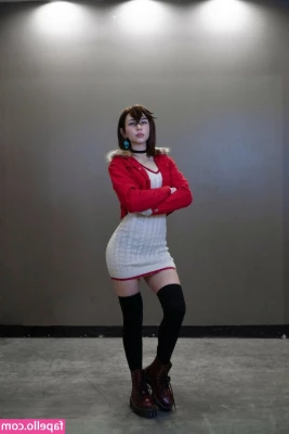 Amandadevil - Happy Tummy and Titty Tuesday