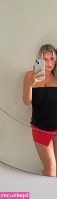 jazzy.hollis [ jazzy-hollis ] - I'm feeling so naughty tonight.