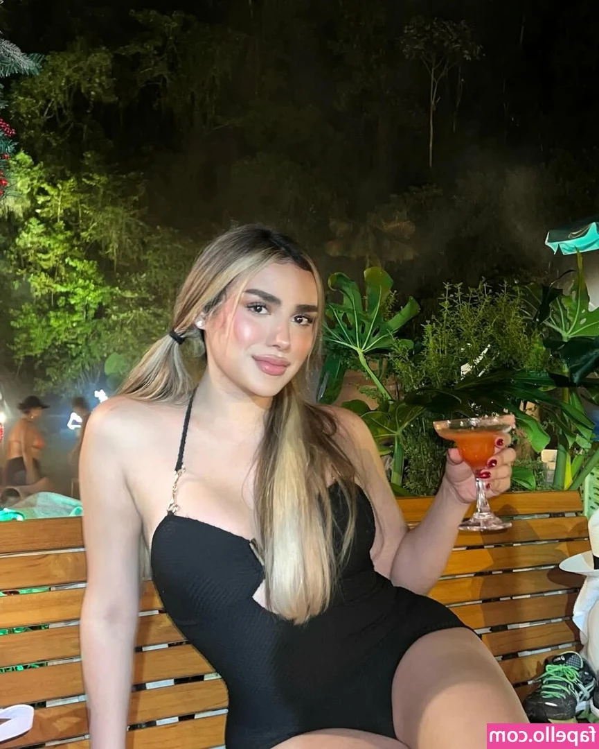 Mirandah9 - Boooty!!! 💕🤞🏼😘