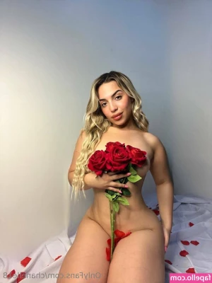 chanelle18 - I always feel like… somebody’s watching me.