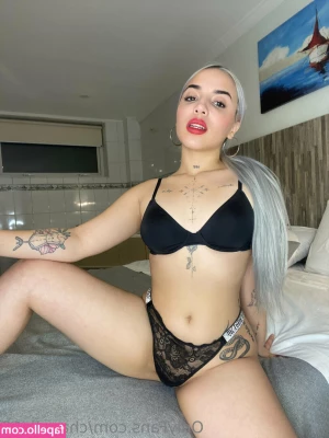 chanelle18 - ONLINE NOW OXXOXO