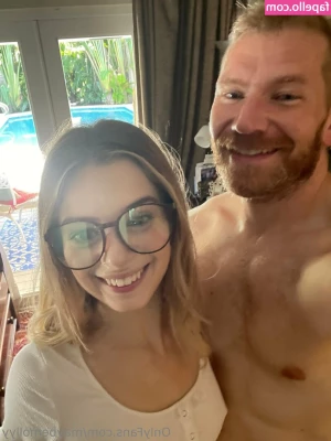 maybemollyy [ maybemollyy-2 ] - It s a sex that has been waiting for almost a month until the two of