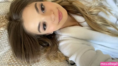 maybemollyy [ maybemollyy-2 ] - What would you like to see first it s been yearssss