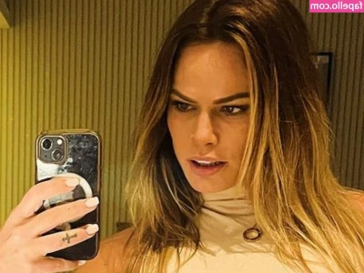 Nati Casassola [ nati-casassola ] - I cant stop looking at my you know what 🥵🍑😳