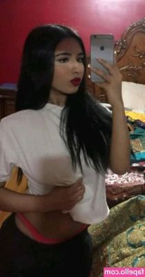 Pia Fariha [ pia-fariha ] - Last weekend I got invited to an after hours when I was in NY and