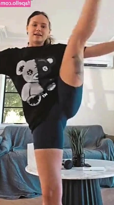 Talia Mar [ talia-mar ] - Want to get the rest of this off me?