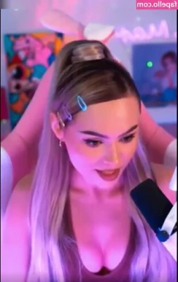 Talia Mar [ talia-mar ] - Random pics. Booty and hard girl cock. Would you suck it or sit on