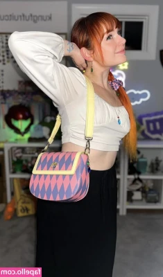 Kungfufruitcup - Sometimes I am sooo horny!