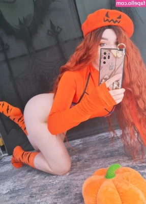 KittyKlaw ASMR [ kittyklaw-asmr ] - Put on your pajamas...but make it sexy 😏
