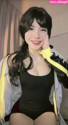 sishumii - dm me if you wanna see even more 💞