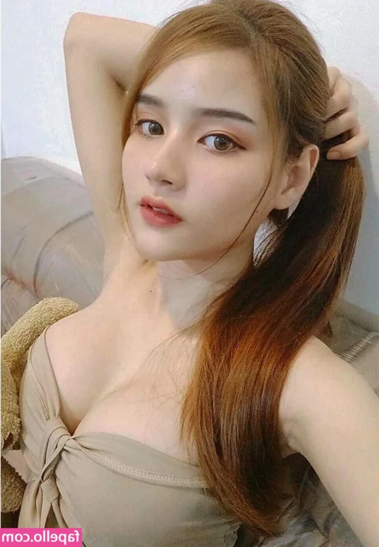 donut_waranit [ donut-waranit ] - Wanna play a naughty game who cums first? 😈