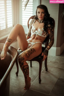 Raineyxxx - I dare you to bite it 😜
