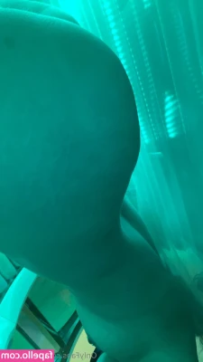 Lainefarrell - Give me content ideas! What do you guys want to see me do? Just make