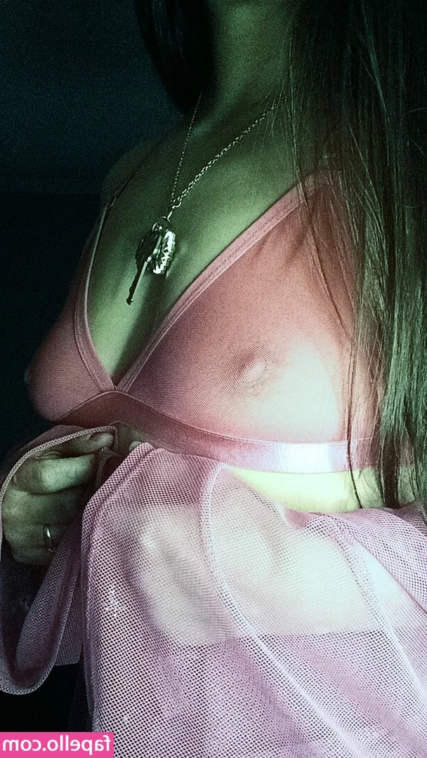 bubblezbabe96 - CAN YOU CATCH IT FOR ME? 😜 XXX