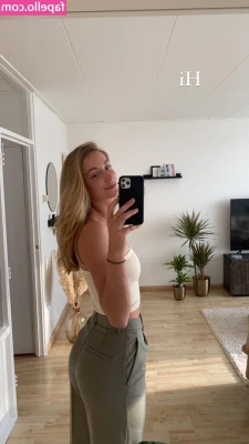 Joelle Denice [ joelle-denice ] - Both titties at once😱
