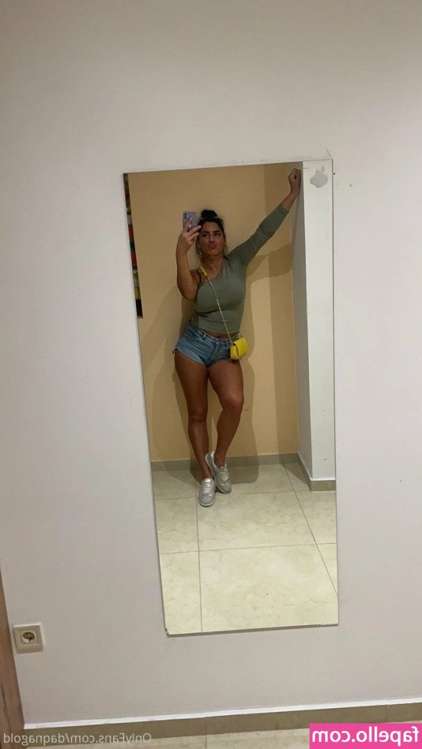Daqnagold - I am your never ending addiction.   A never ending spiral of jerking,