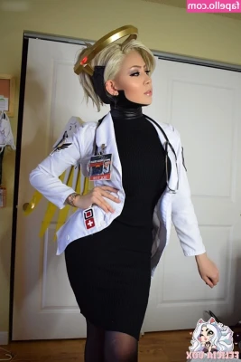Felicia Vox [ felicia-vox-3 ] - Let’s celebrate my birthday by filling all my holes 🕳🍾 Vamos