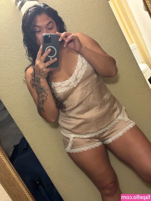 lissette_lovely2 [ lissette-lovely2 ] - Are you on a playful 😈 mood?