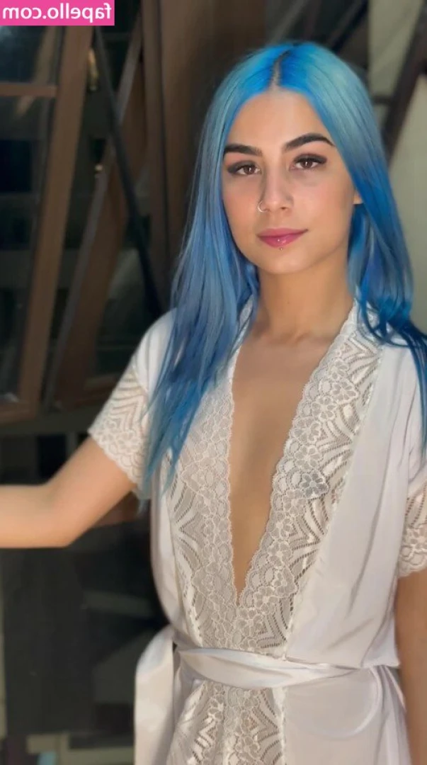 Gabiblue - Bem safada 😈😈😈🔥🔥🔥🔥🔥