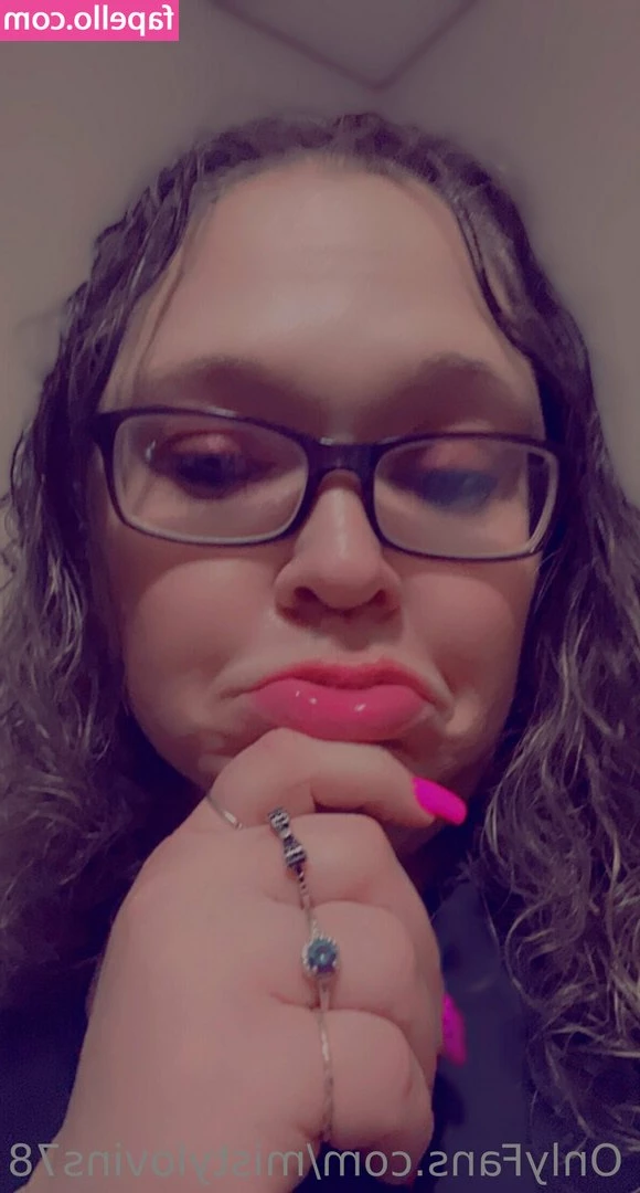 mistylovins78 - Do you like want you see? Sexy ass girls eating 👅👅👅 Pussy